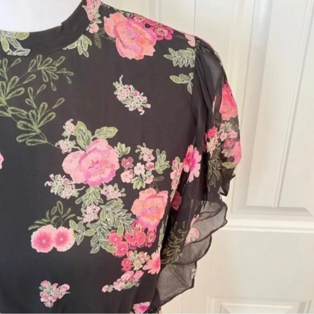Zara Floral Dress - Picture 2 of 9